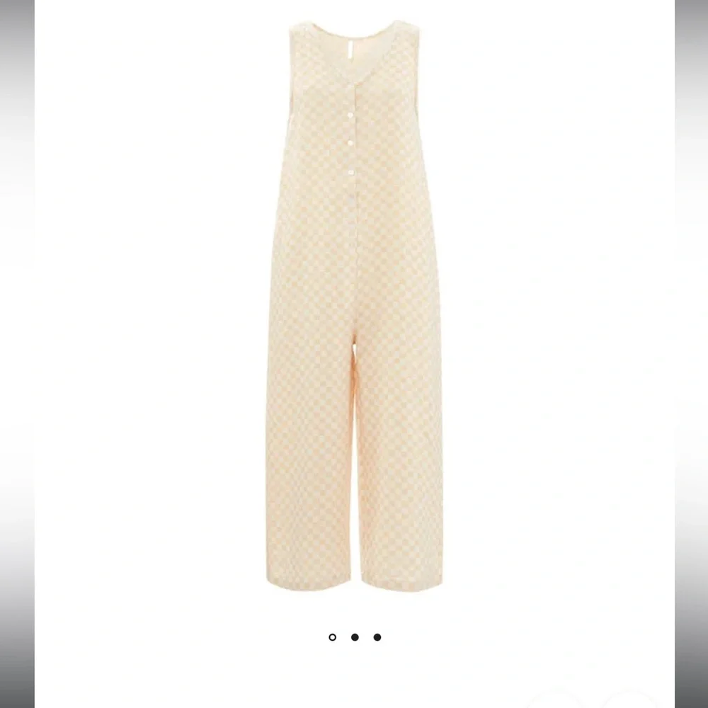 Rylee + Cru Bridgette Sleeveless Jumpsuit Size Large - Picture 2 of 3